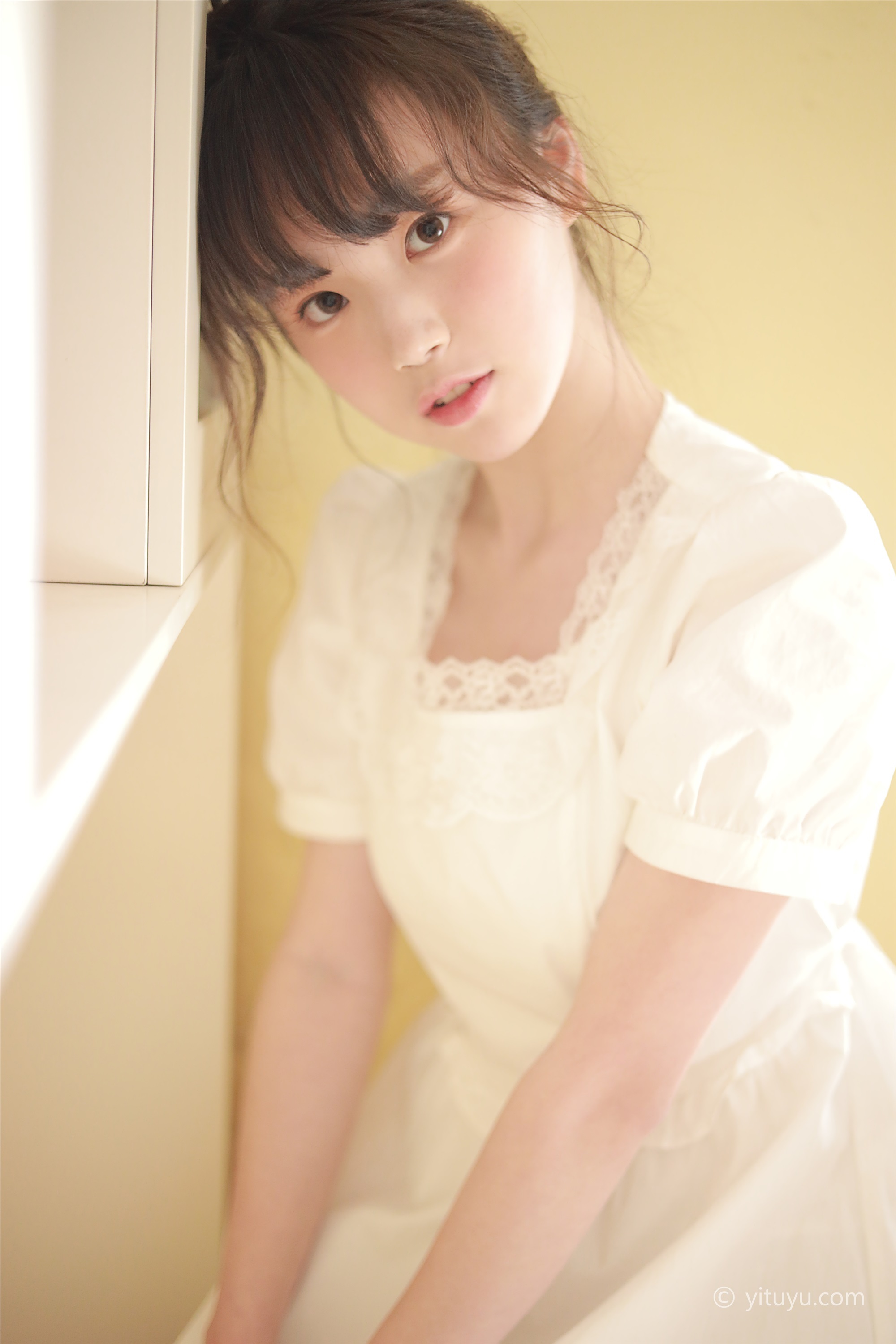 YITUYU 艺图语 2021.04.23 放学后 柚子